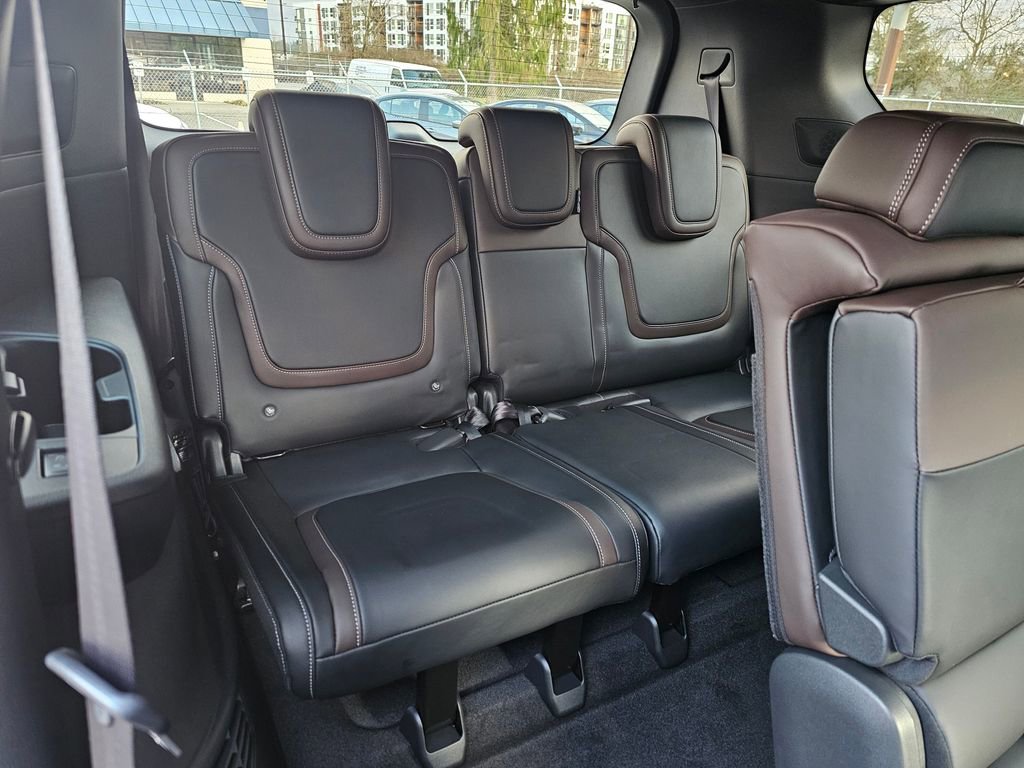 New 2026 Nissan Armada SL image 28