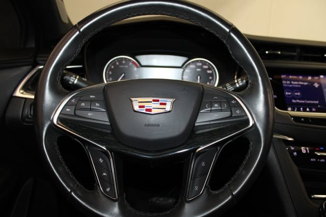 Certified 2023 Cadillac XT5 Premium Luxury w/ LPO, Floor Liner Package AWD/4WD image 23