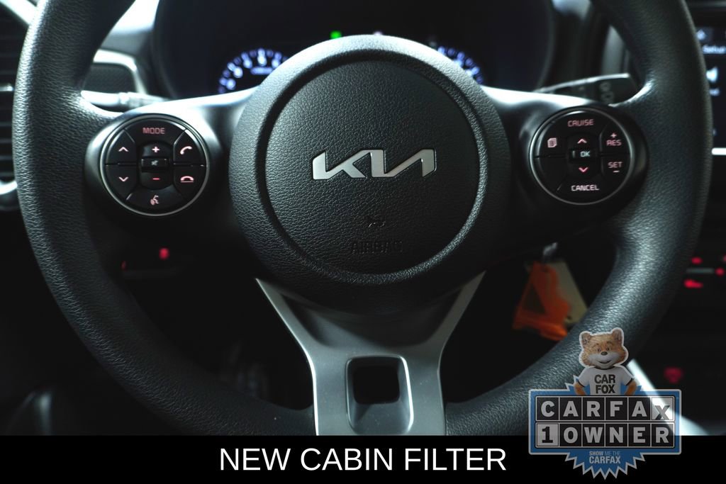 Used 2022 Kia Soul LX w/ Technology Package image 4