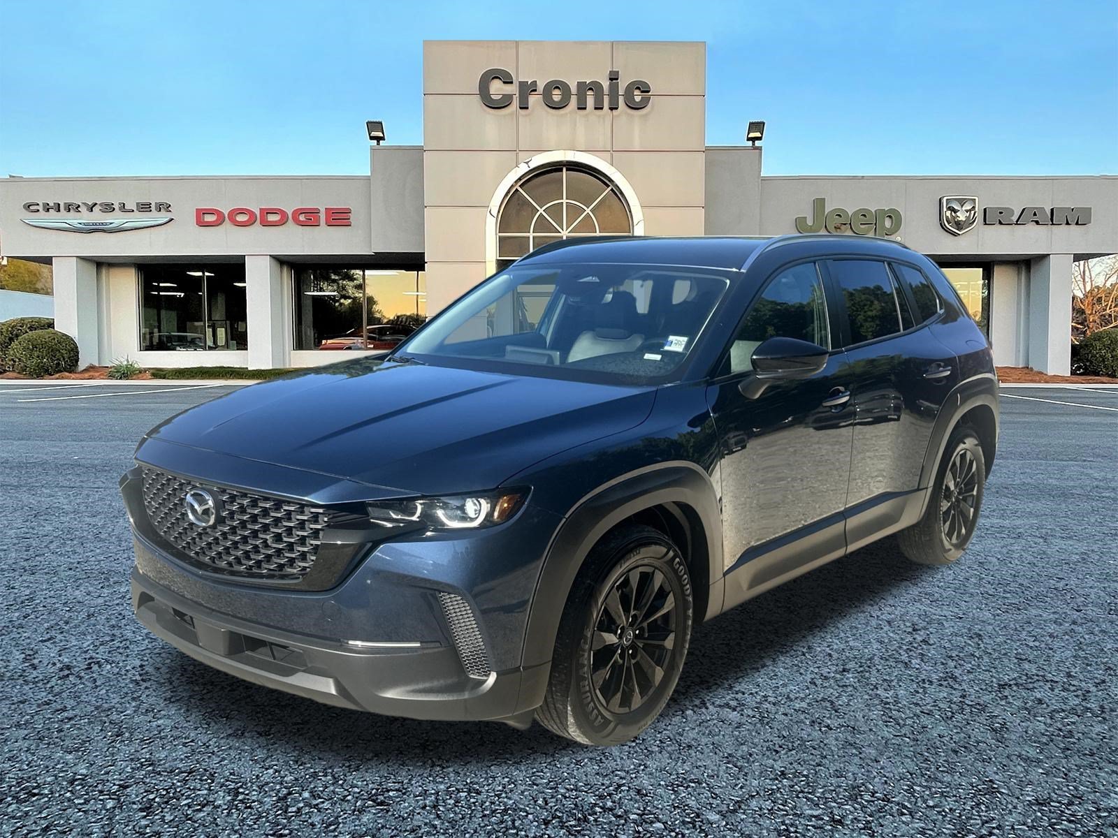 Used 2025 MAZDA CX-50 AWD 2.5 S w/ Preferred Package image 4