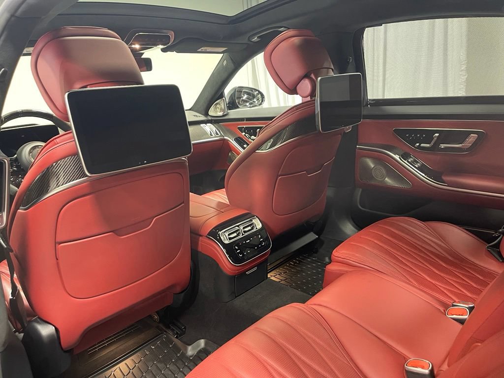 Used 2024 Mercedes-Benz S 63 AMG S image 26