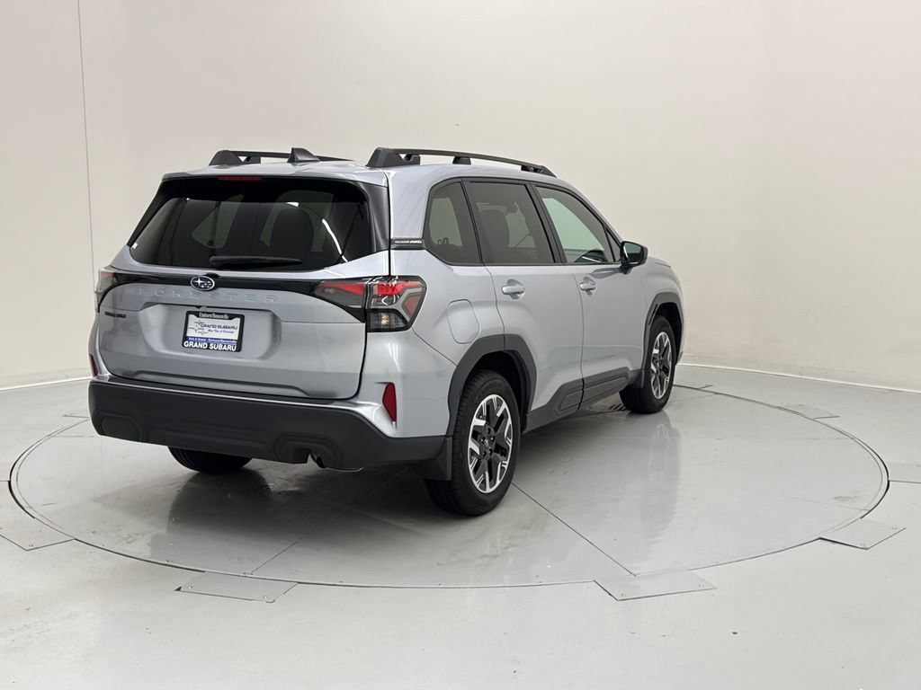 Used 2026 Subaru Forester Premium image 6