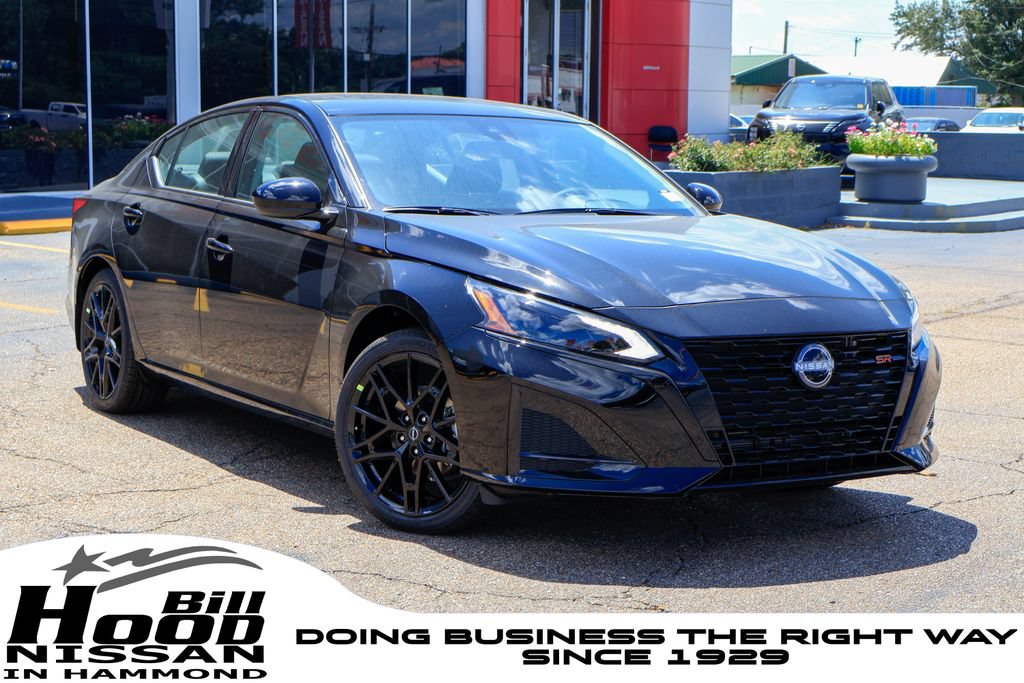 New 2026 Nissan Altima 2.5 SR w/ SR Midnight Edition Package