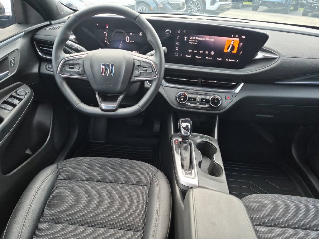 Used 2025 Buick Envista Preferred w/ Convenience I Package FWD image 27