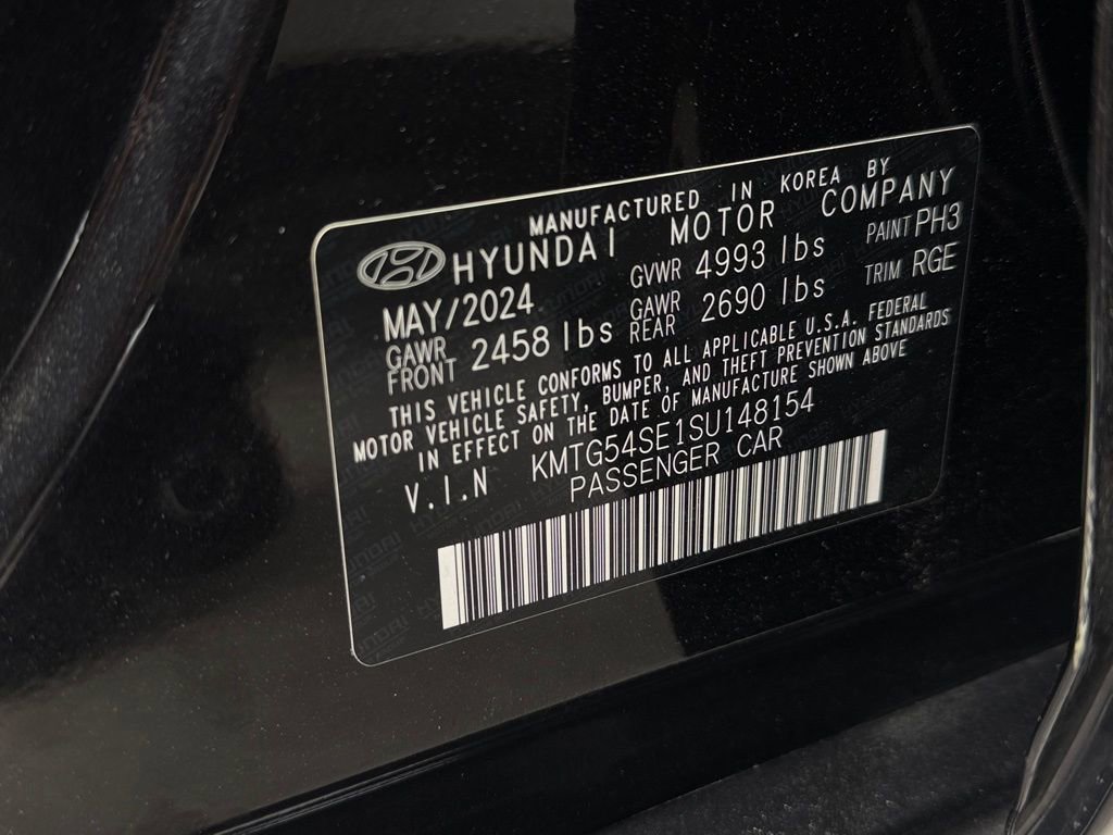 Used 2025 Genesis G70 3.3T Advanced w/ Sport Prestige Package image 38