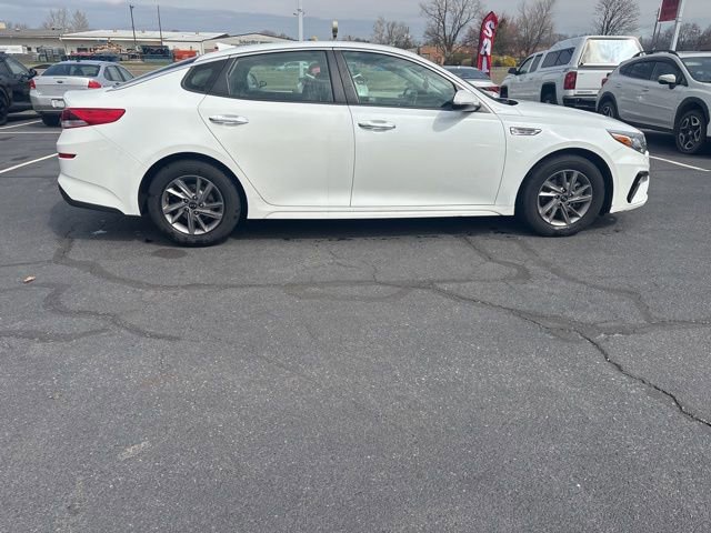 Used 2020 Kia Optima LX image 16