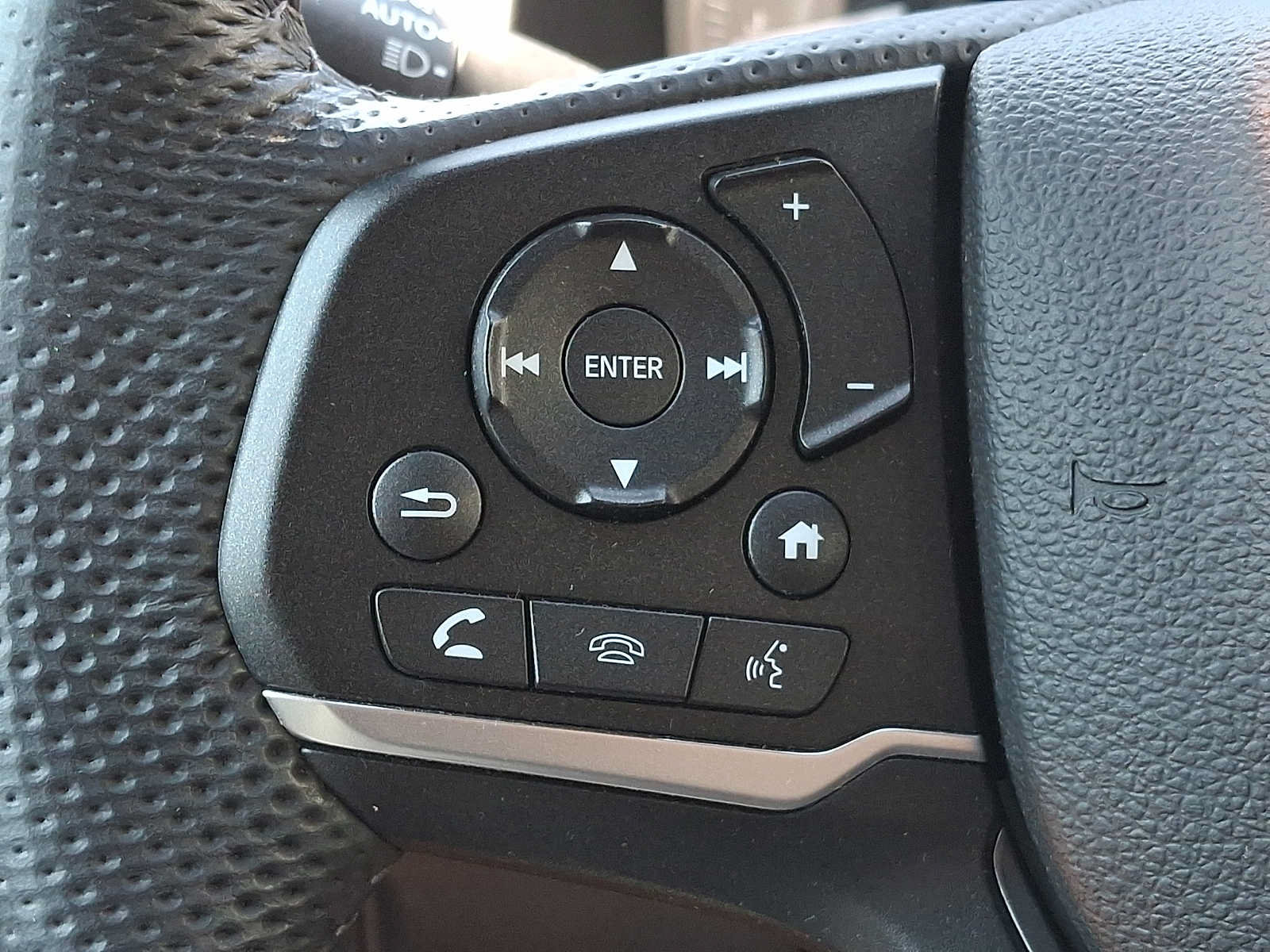 Used 2023 Honda Passport EX-L image 18