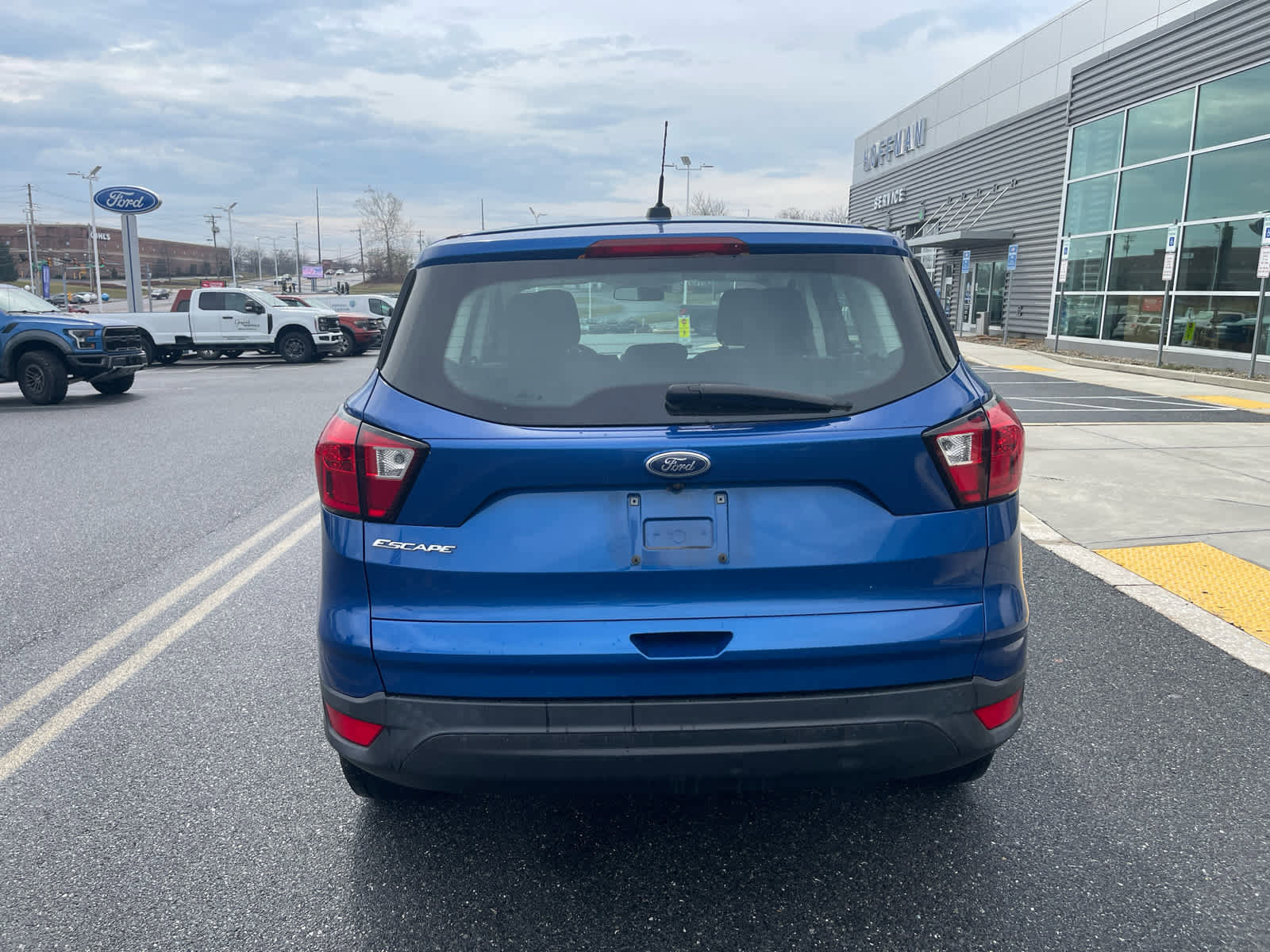 Used 2019 Ford Escape S image 4