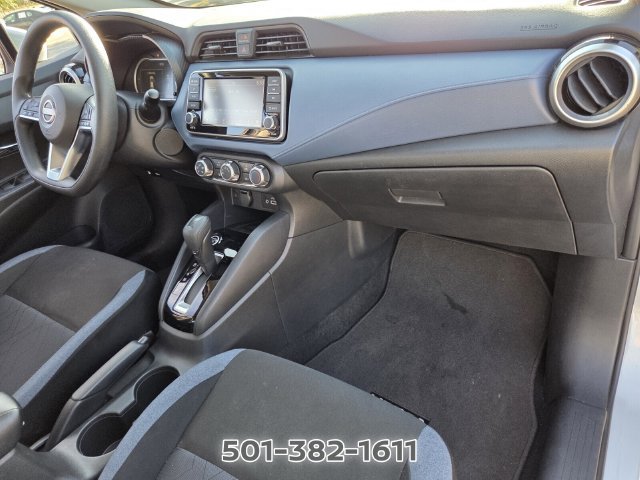 Used 2025 Nissan Versa SV FWD image 16