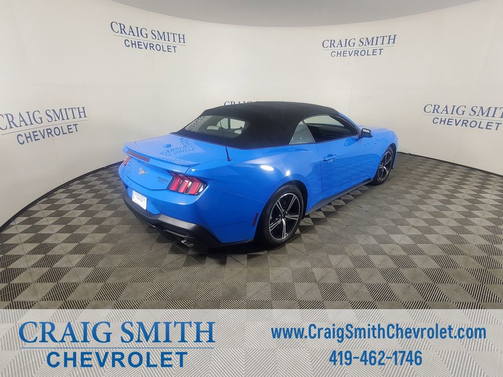 Used 2024 Ford Mustang Premium image 7