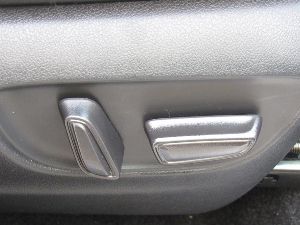 Certified 2024 Toyota Grand Highlander AWD Hybrid image 22