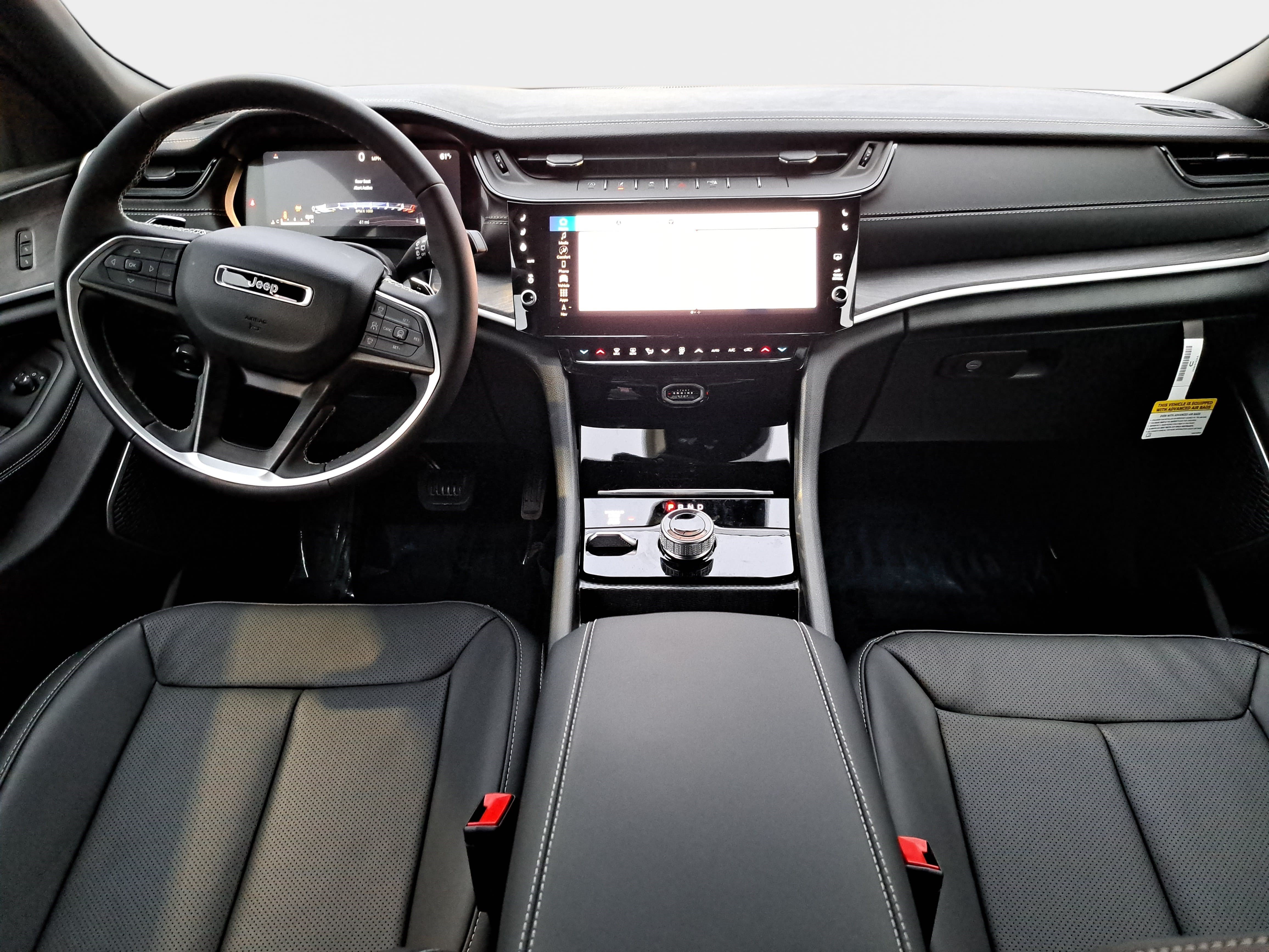 New 2026 Jeep Grand Cherokee Limited Reserve AWD/4WD image 9