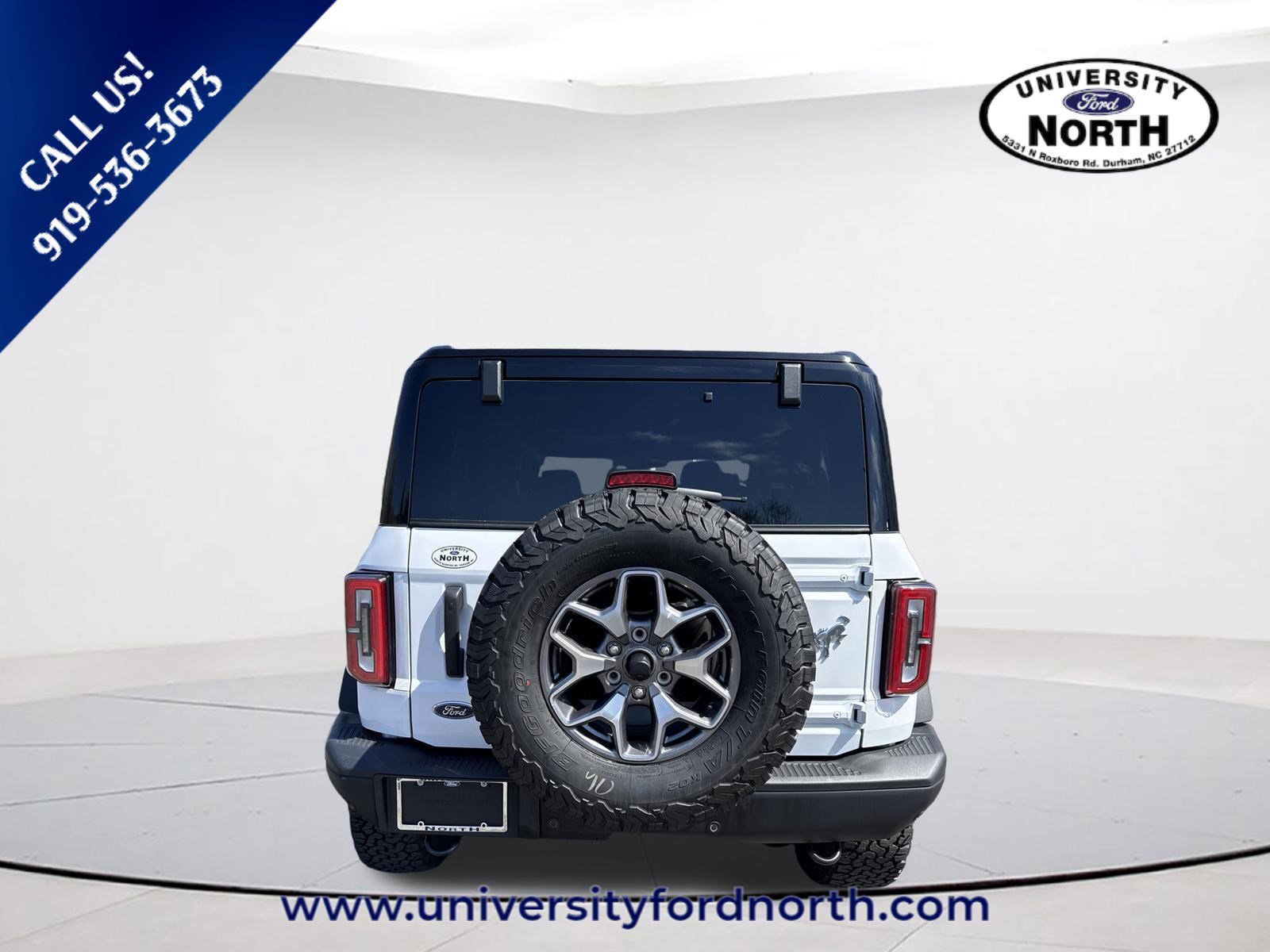 Used 2025 Ford Bronco Badlands image 6