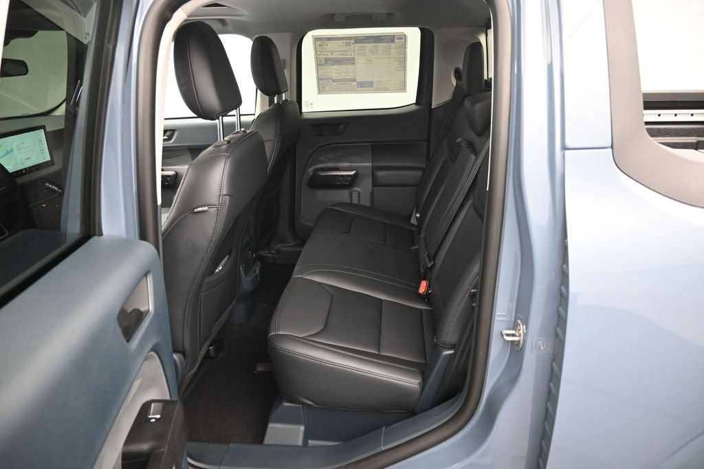 New 2026 Ford Maverick Lariat w/ Black Appearance Package AWD/4WD image 19