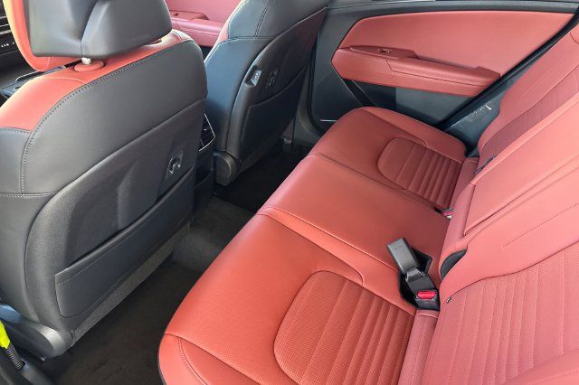 New 2026 Kia Sportage SX Prestige AWD/4WD image 14