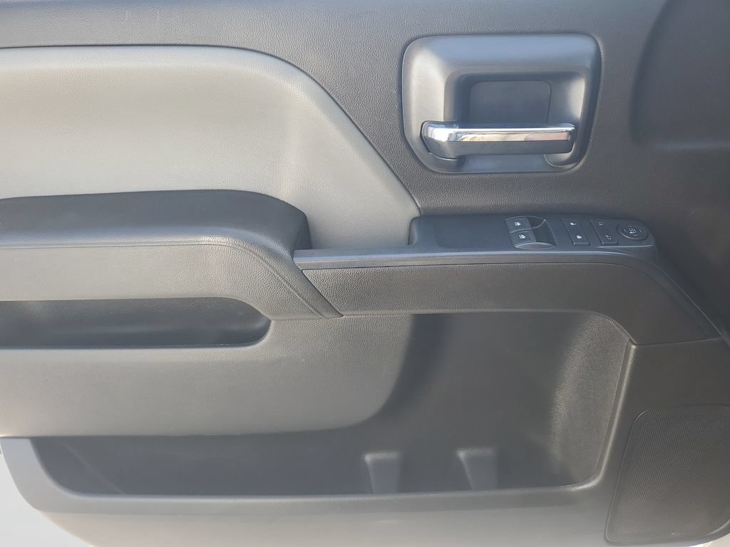 Used 2018 Chevrolet Silverado 1500 W/T w/ WT Fleet Convenience Package AWD/4WD image 17