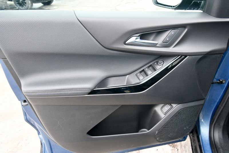 Used 2026 Chevrolet Equinox LT w/ Convenience Package II AWD/4WD image 14