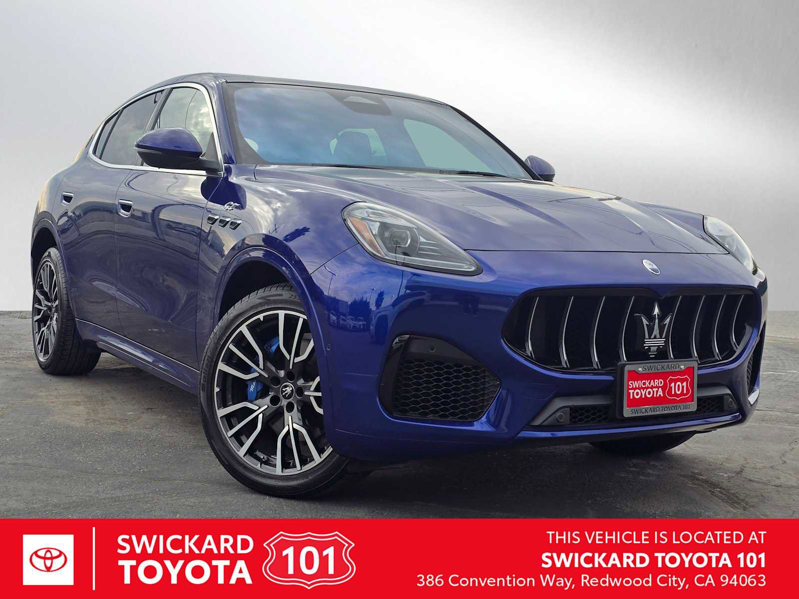 Used 2023 Maserati Grecale GT image 1