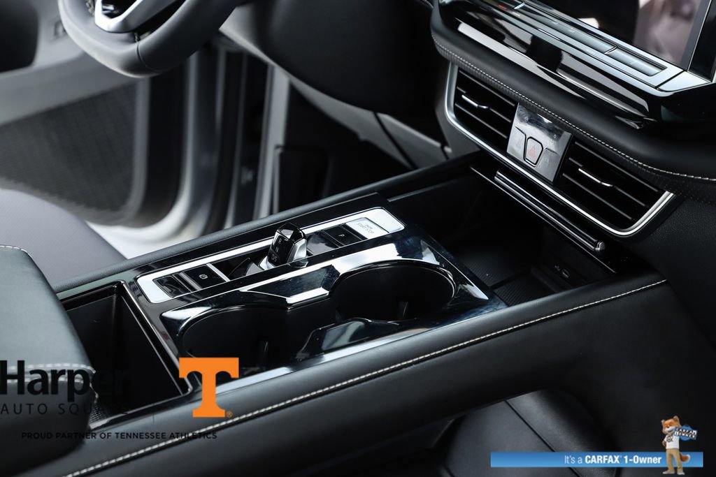 Used 2024 Volkswagen Atlas Cross Sport SE w/ Panoramic Sunroof Package image 73