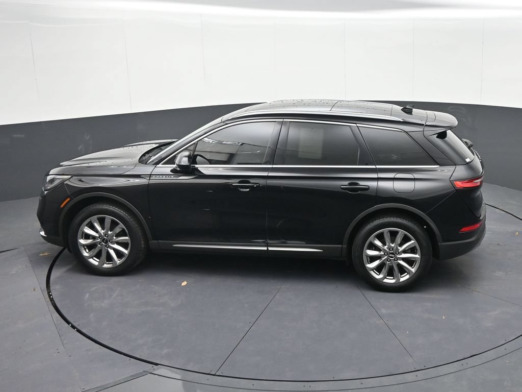 Used 2022 Lincoln Corsair AWD w/ Premium Package image 21
