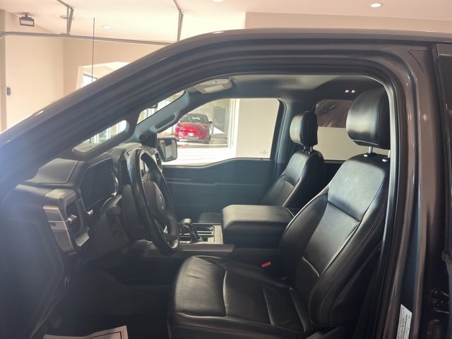 Used 2021 Ford F150 Lariat w/ Equipment Group 502A High image 11