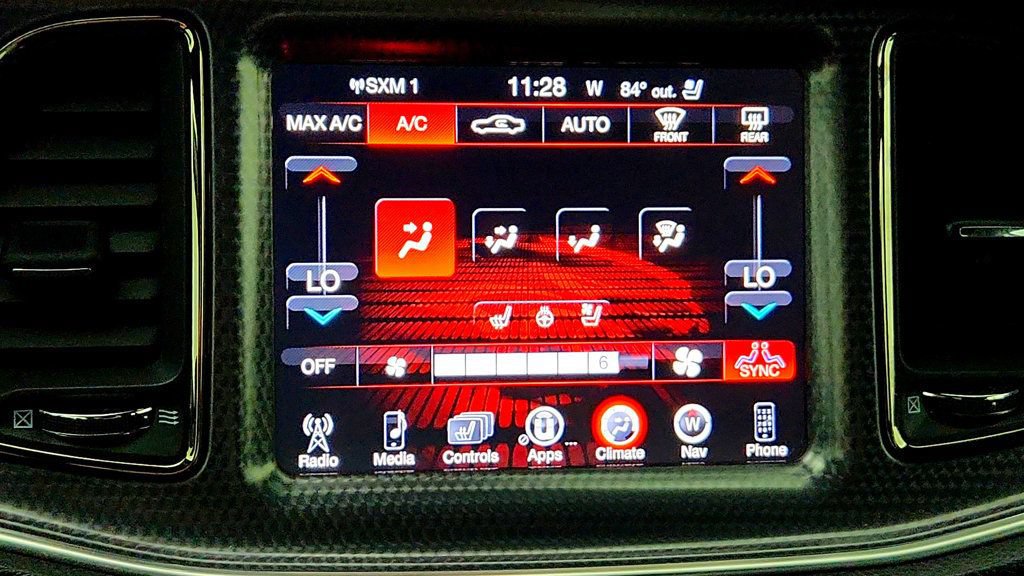 Used 2016 Dodge Challenger SRT Hellcat RWD image 19