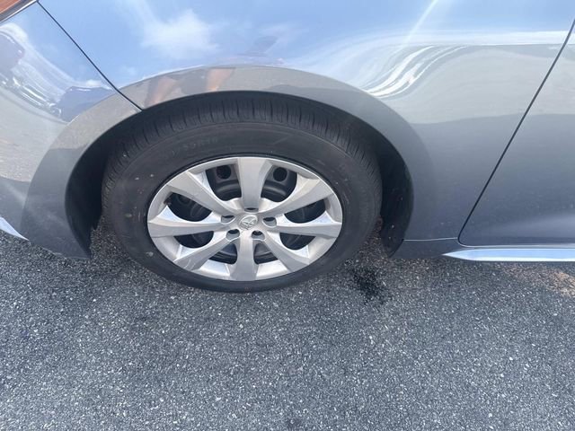 Used 2023 Toyota Corolla LE image 12