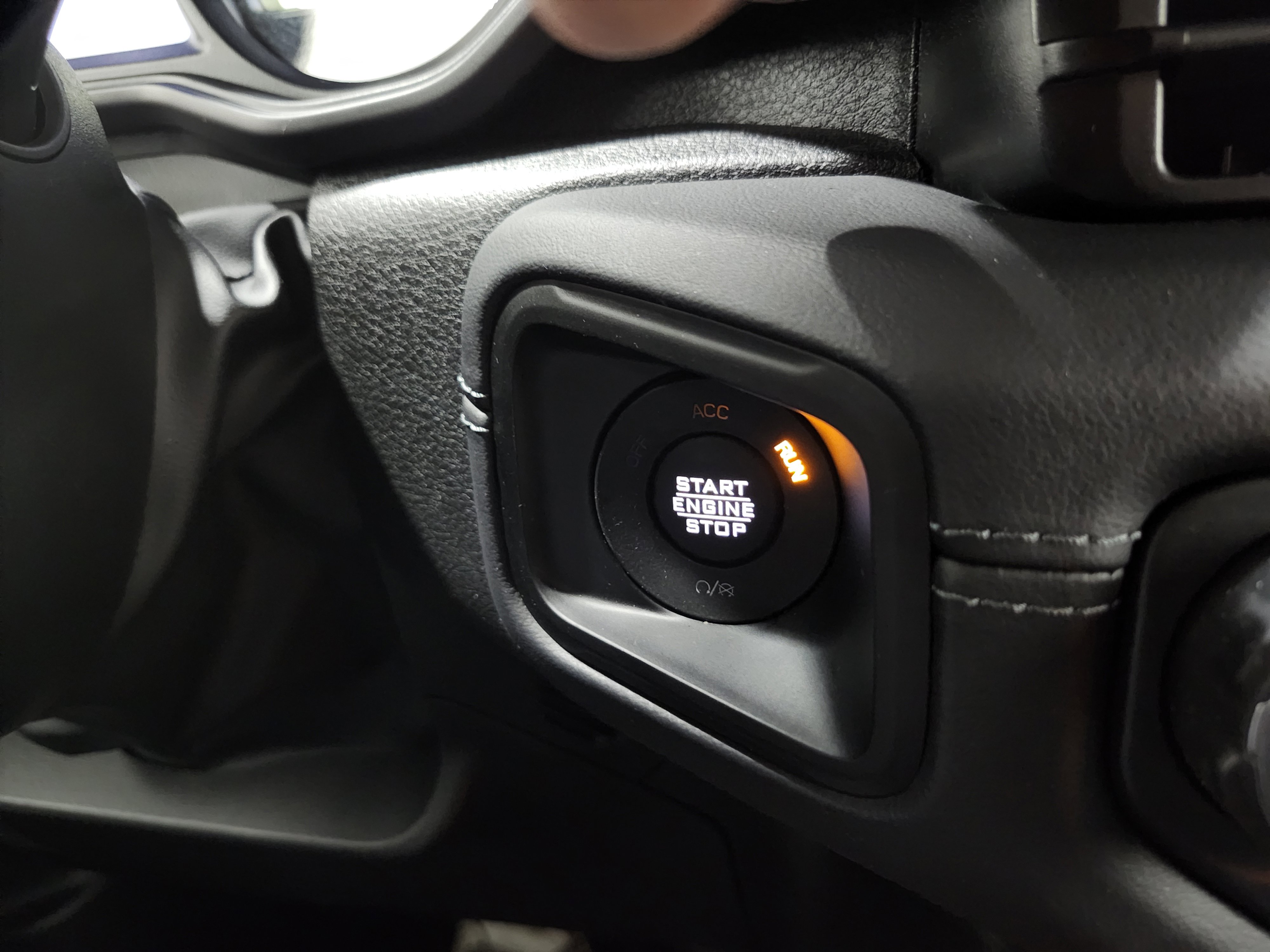 Used 2025 Jeep Wrangler Backcountry image 9