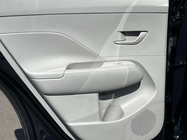 Certified 2025 Hyundai Kona SEL image 20