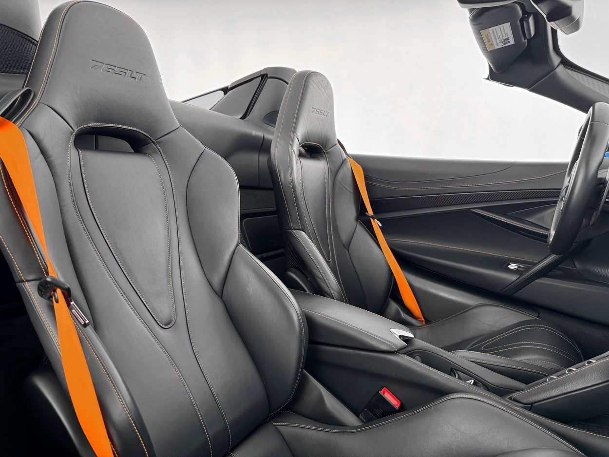 Used 2022 McLaren 765LT image 26