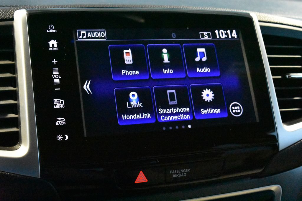 Used 2018 Honda Pilot EX image 11