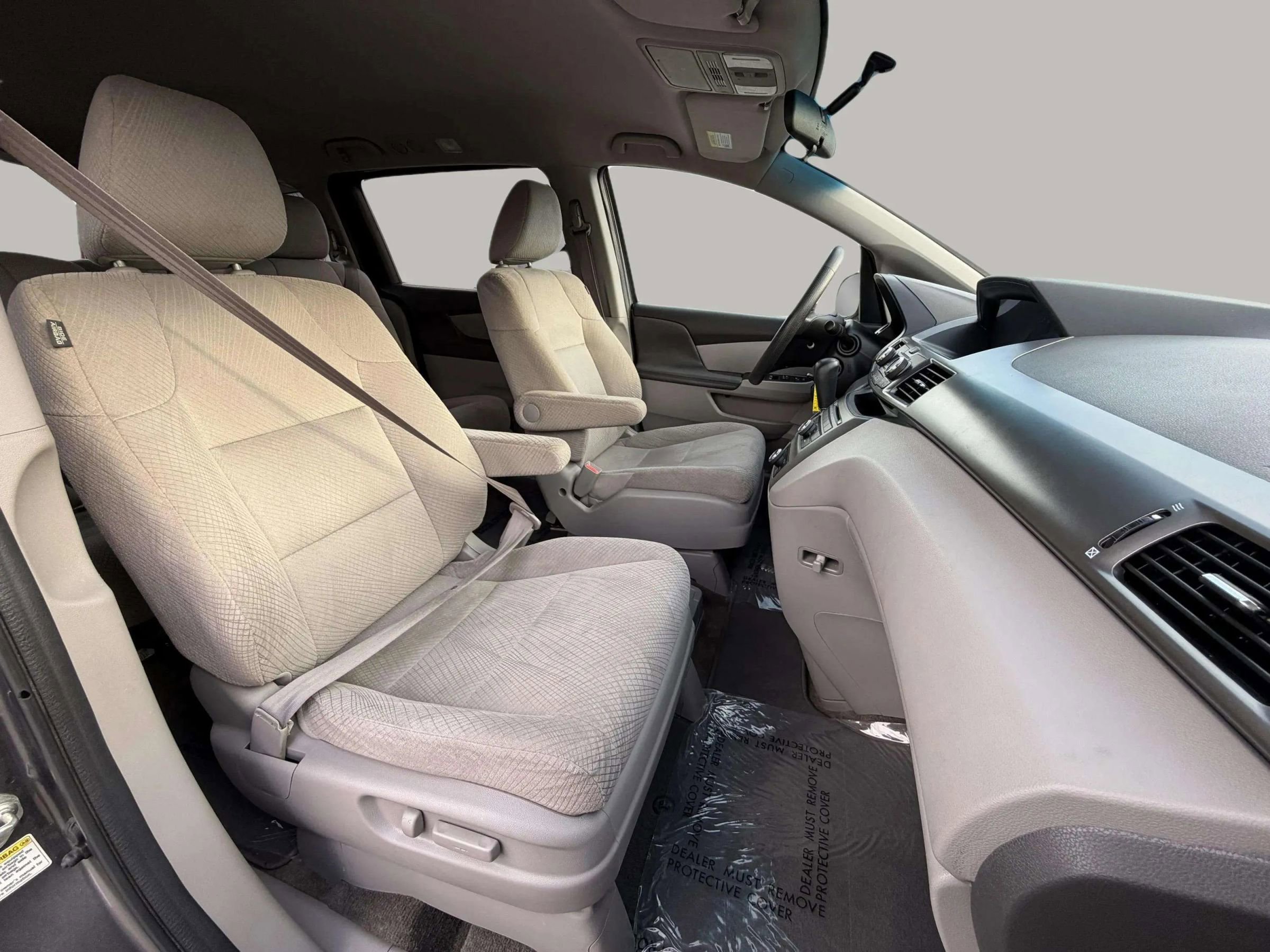 Used 2014 Honda Odyssey LX image 14