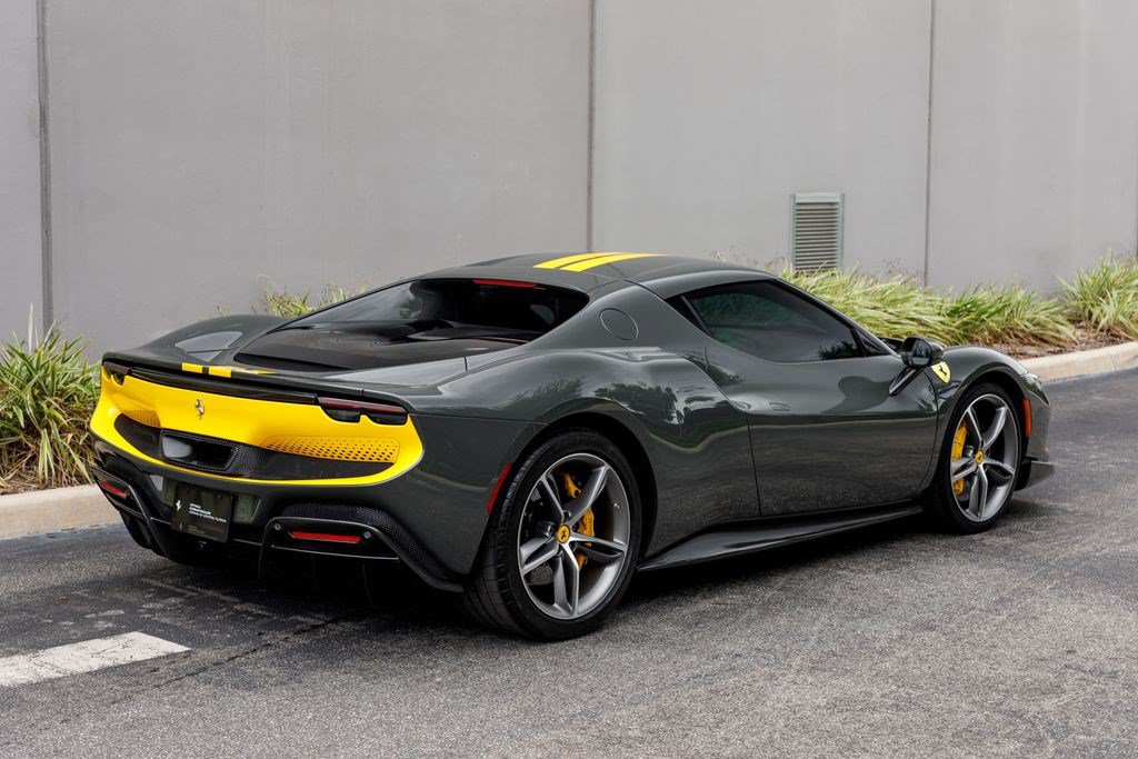 Used 2022 Ferrari 296 GTB RWD image 5