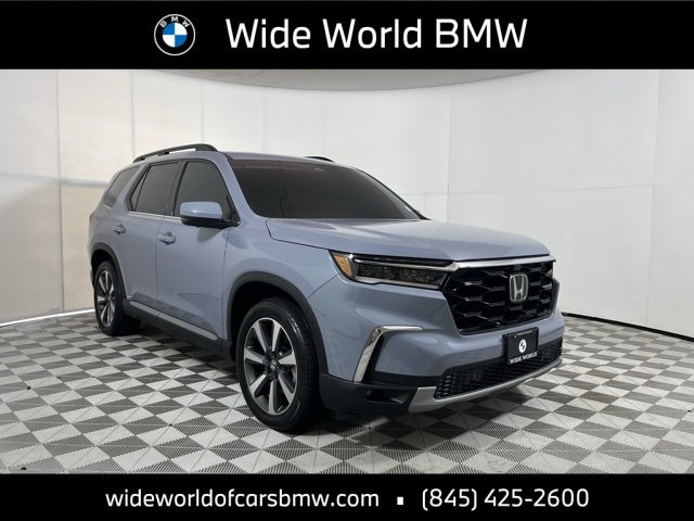 Used 2025 Honda Pilot Elite