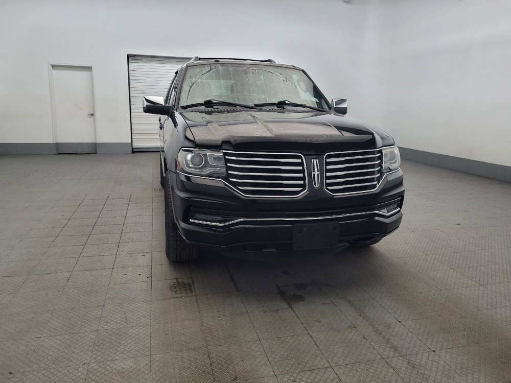 Used 2017 Lincoln Navigator Select AWD/4WD image 14