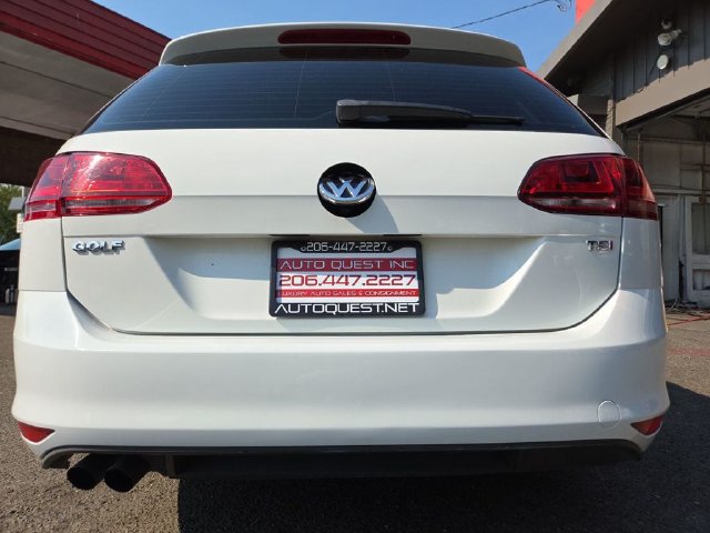 Used 2016 Volkswagen Golf S FWD image 23