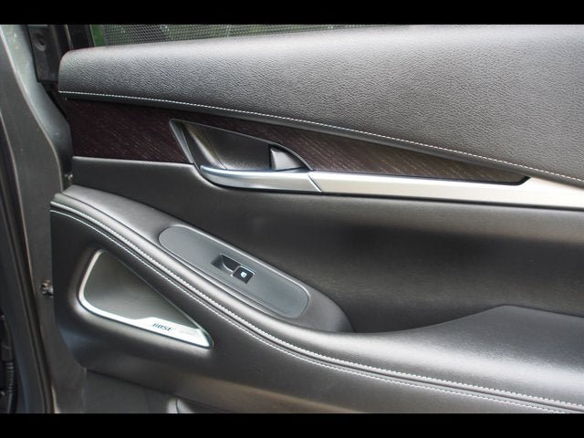 Used 2023 INFINITI QX60 Sensory w/ Vision Package FWD image 14