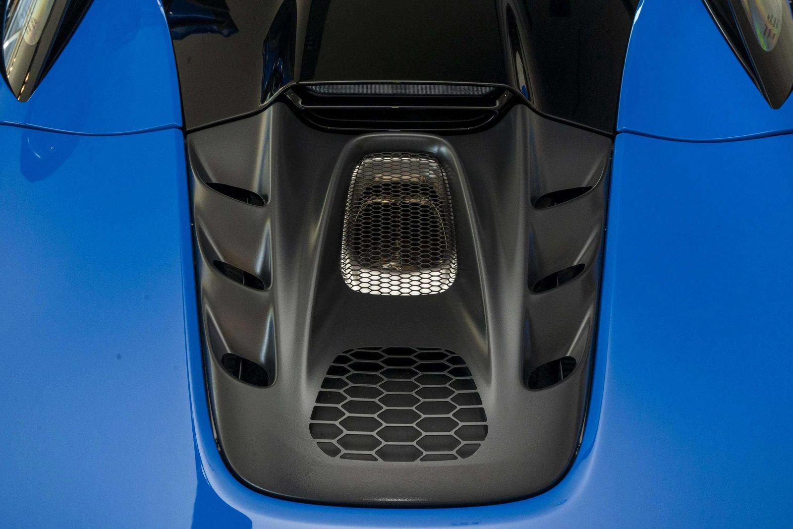 New 2026 McLaren Artura Spider RWD image 37