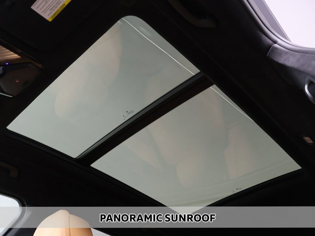 Used 2024 BMW X7 xDrive40i w/ M Sport Package image 4