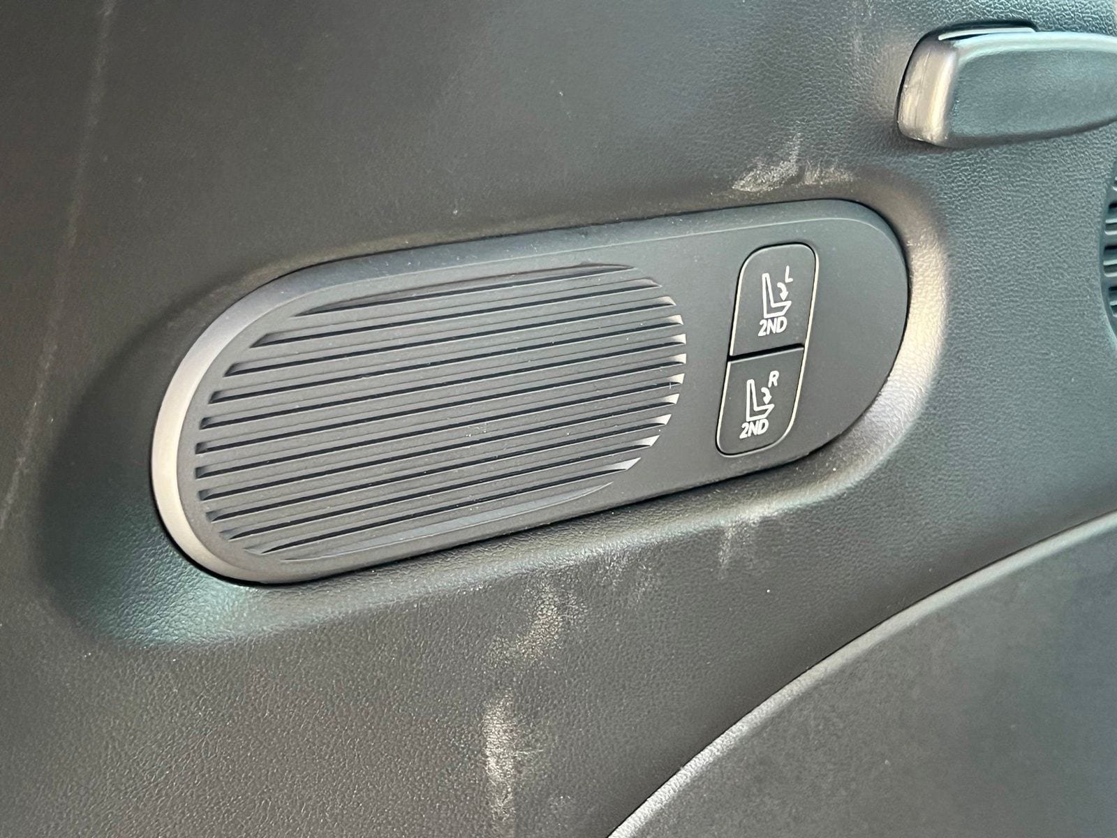 Used 2026 Hyundai Palisade SEL FWD image 18