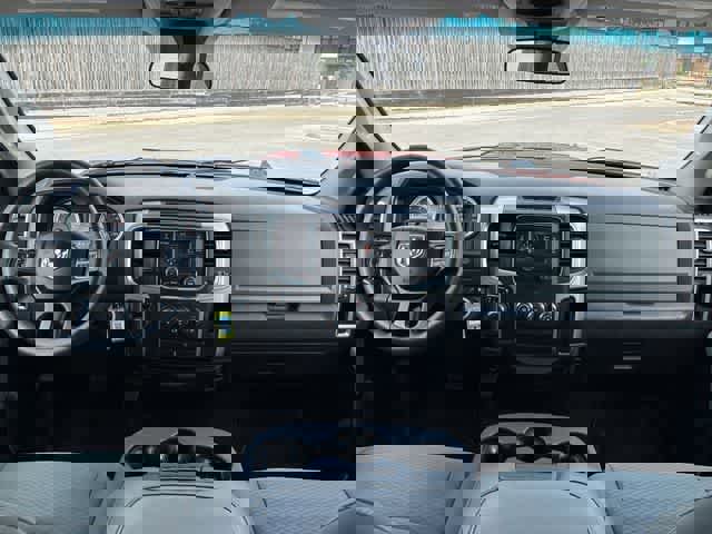 Used 2018 RAM 1500 Classic SLT RWD image 16