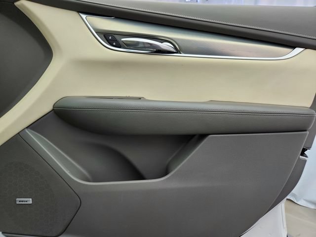 Used 2017 Cadillac XT5 Luxury AWD/4WD image 31