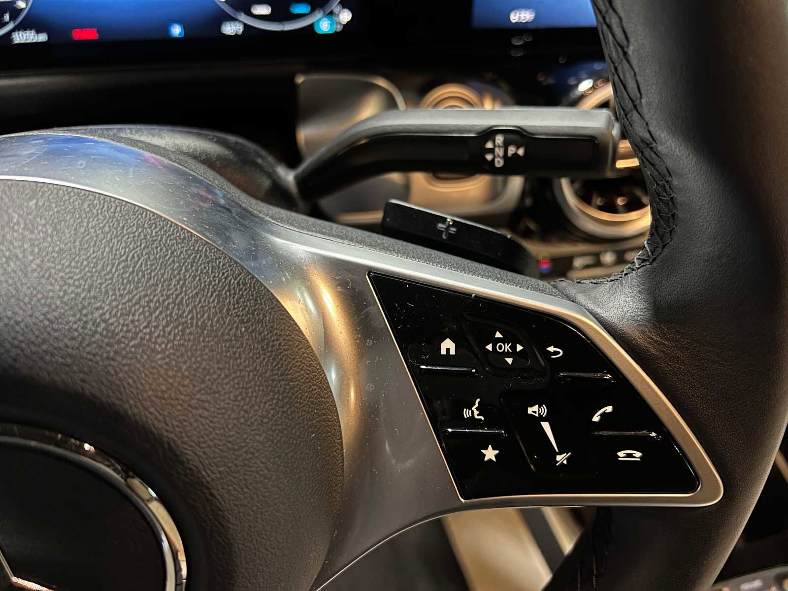 Certified 2025 Mercedes-Benz GLB 250 4MATIC image 26