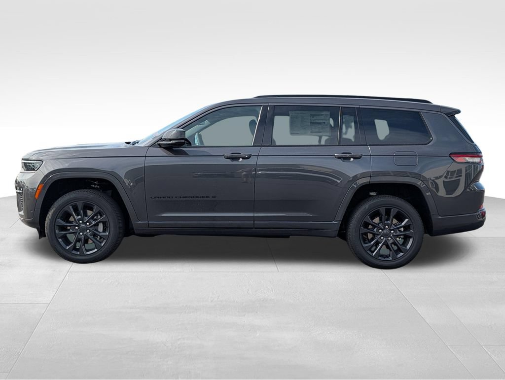 New 2026 Jeep Grand Cherokee L Limited AWD/4WD image 3