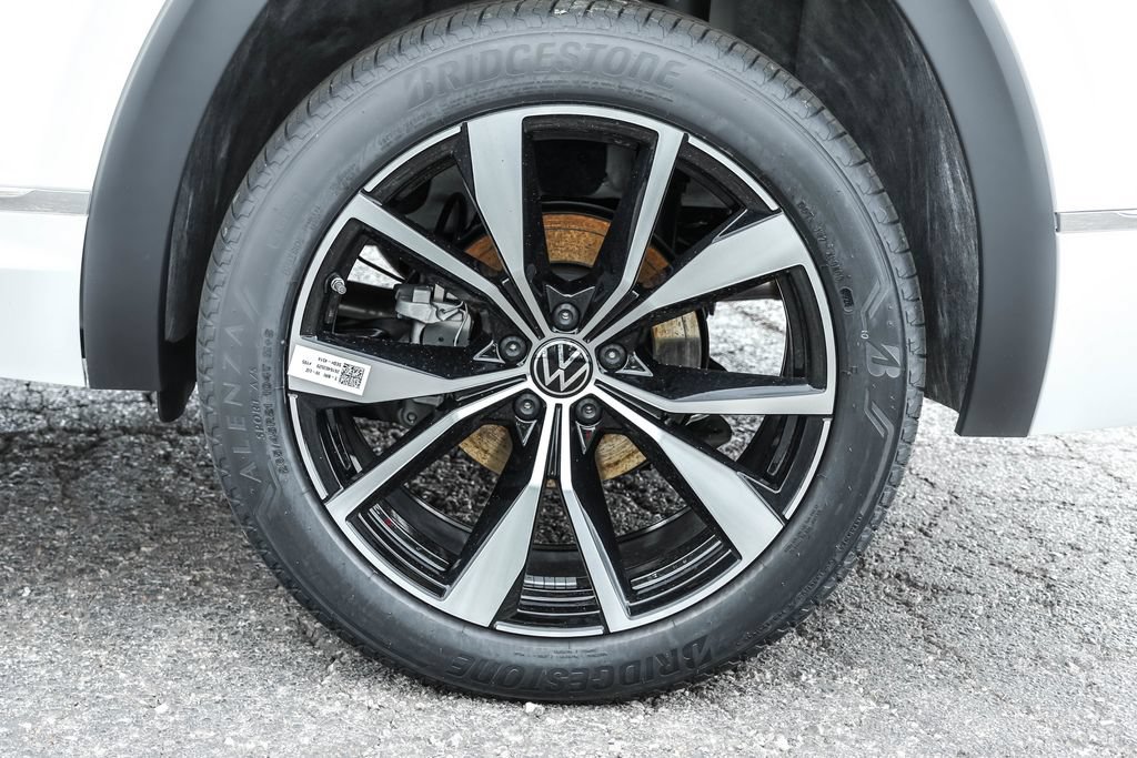 New 2026 Volkswagen Atlas SEL Premium R-Line AWD/4WD image 24