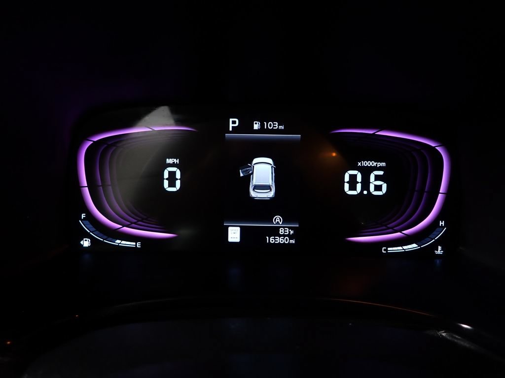 Used 2025 Kia Soul LX FWD image 21