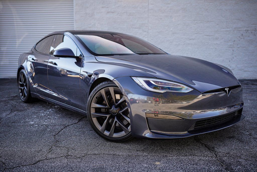 Used 2021 Tesla Model S Plaid image 8