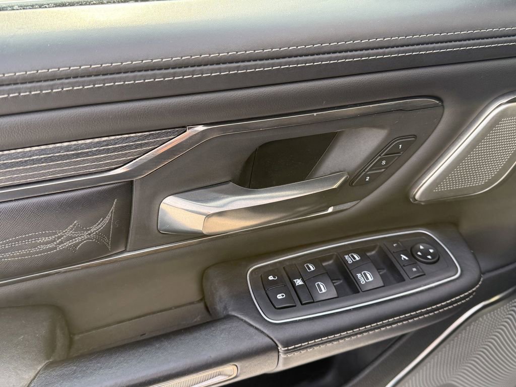 Used 2020 RAM 1500 Limited image 11