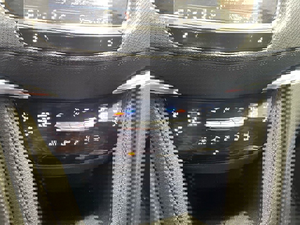 Used 2023 Cadillac XT5 Premium Luxury image 14