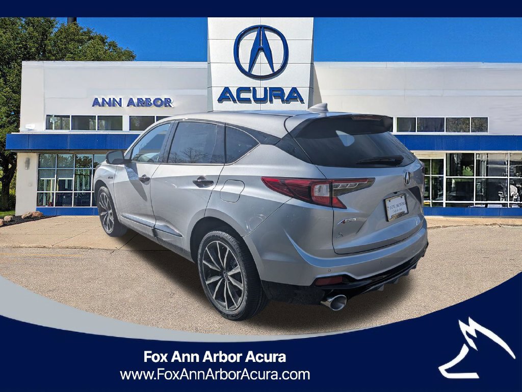 New 2026 Acura RDX w/ Advance Package AWD/4WD image 3